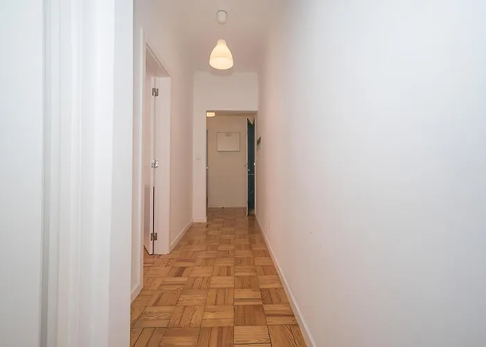 Apartament Houze Four Bedroom Near Zoo *
